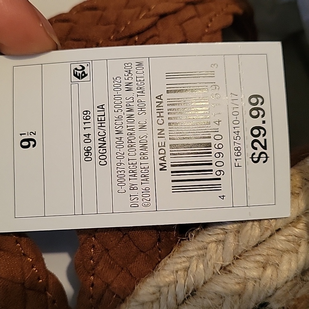 Shoes - Picture 6 of 6